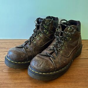Used Vintage Doc Marten Work Boots Women’s 9